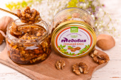 Мёд с грецким орехом, 0.25 кг изображение на сайте Михайловского рынка